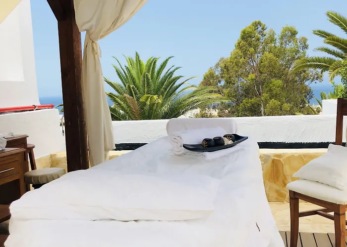 Regency Torviscas Apartments&suites