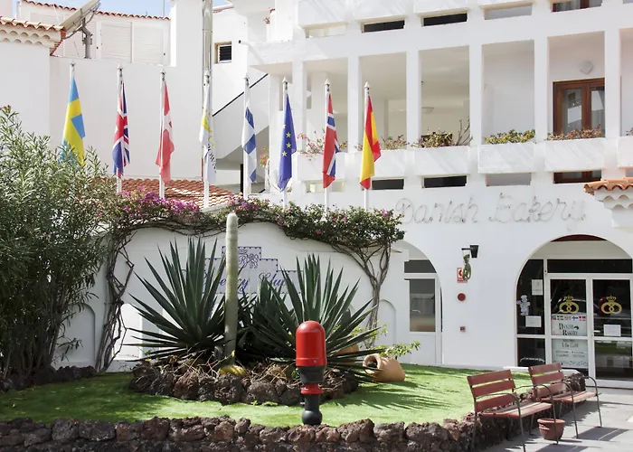 Regency Torviscas And Lejlighedshotel 3*