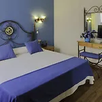Apartmanhotel Regency Torviscas And 3*