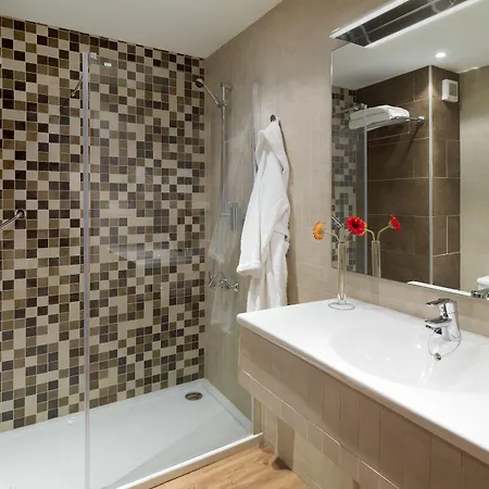 Regency Torviscas And 3* Costa Adeje (Tenerife)