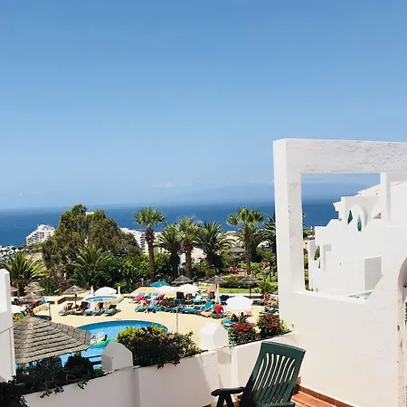 Hotel apartamentowy Regency Torviscas And 3*