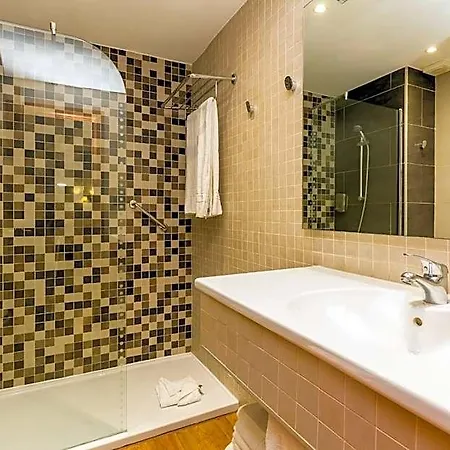 Aparthotel Regency Torviscas And 3*