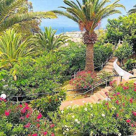 Aparthotel Regency Torviscas And