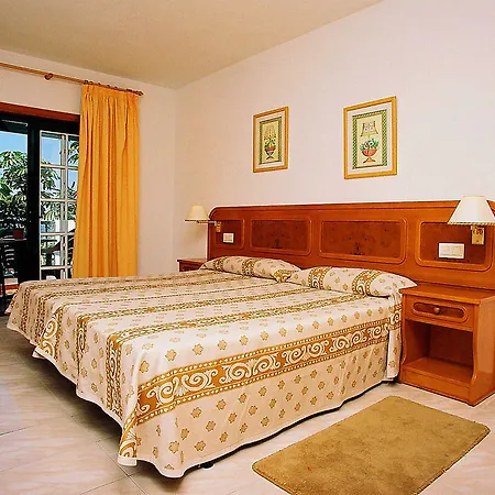 Lägenhetshotell Regency Torviscas And 3*