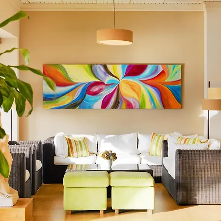 Regency Torviscas And Lägenhetshotell