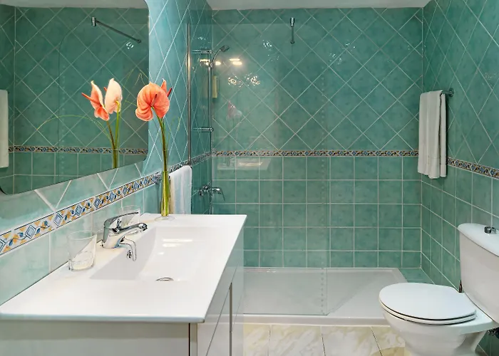 Aparthotel Regency Torviscas And 3*