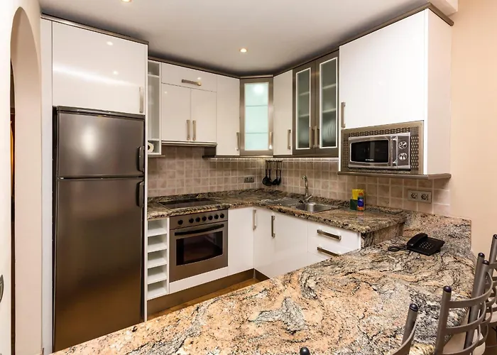 Regency Torviscas And 3* Costa Adeje (Tenerife)